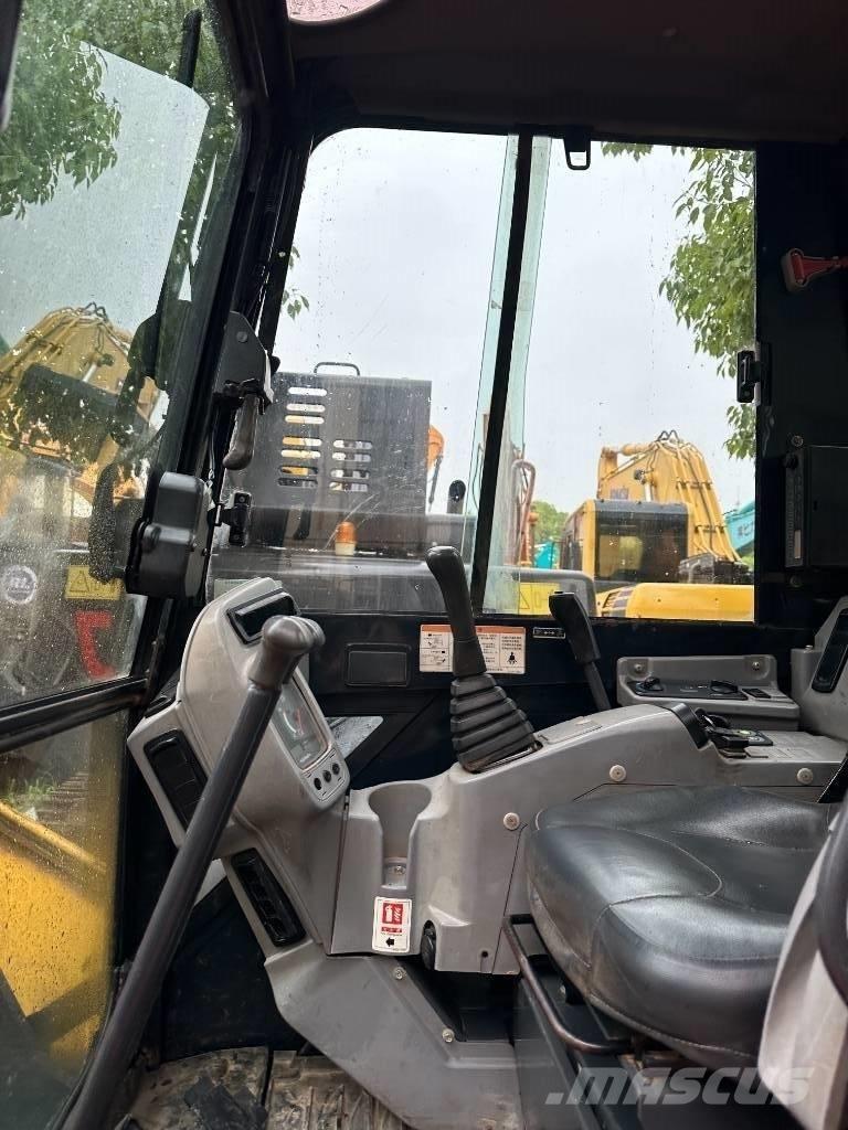 Kubota KX 155 Vikšriniai ekskavatoriai