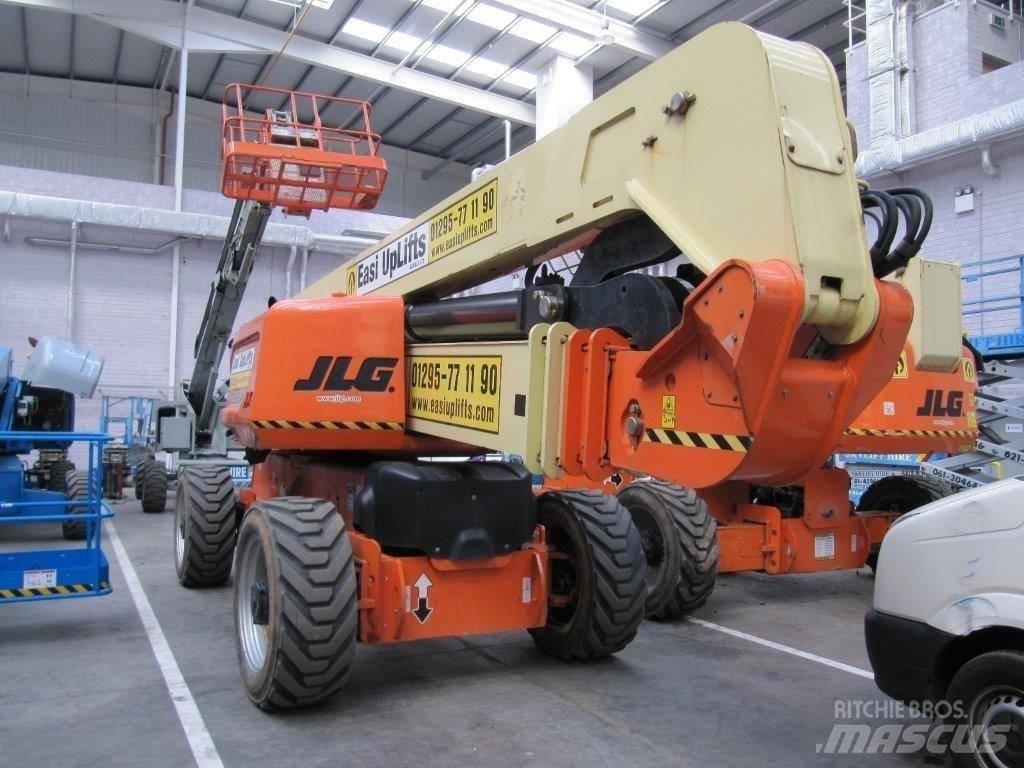 JLG 1250 AJP Alkūniniai keltuvai