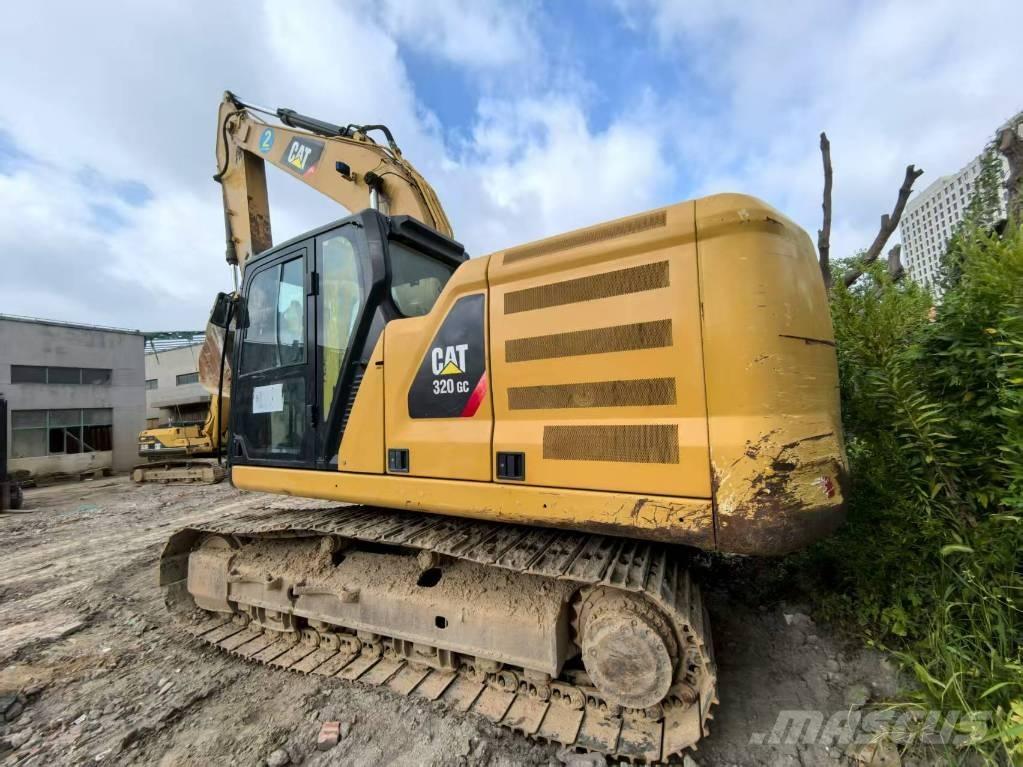 CAT 320 GC Vidutinės galios ekskavatoriai 7-12 t
