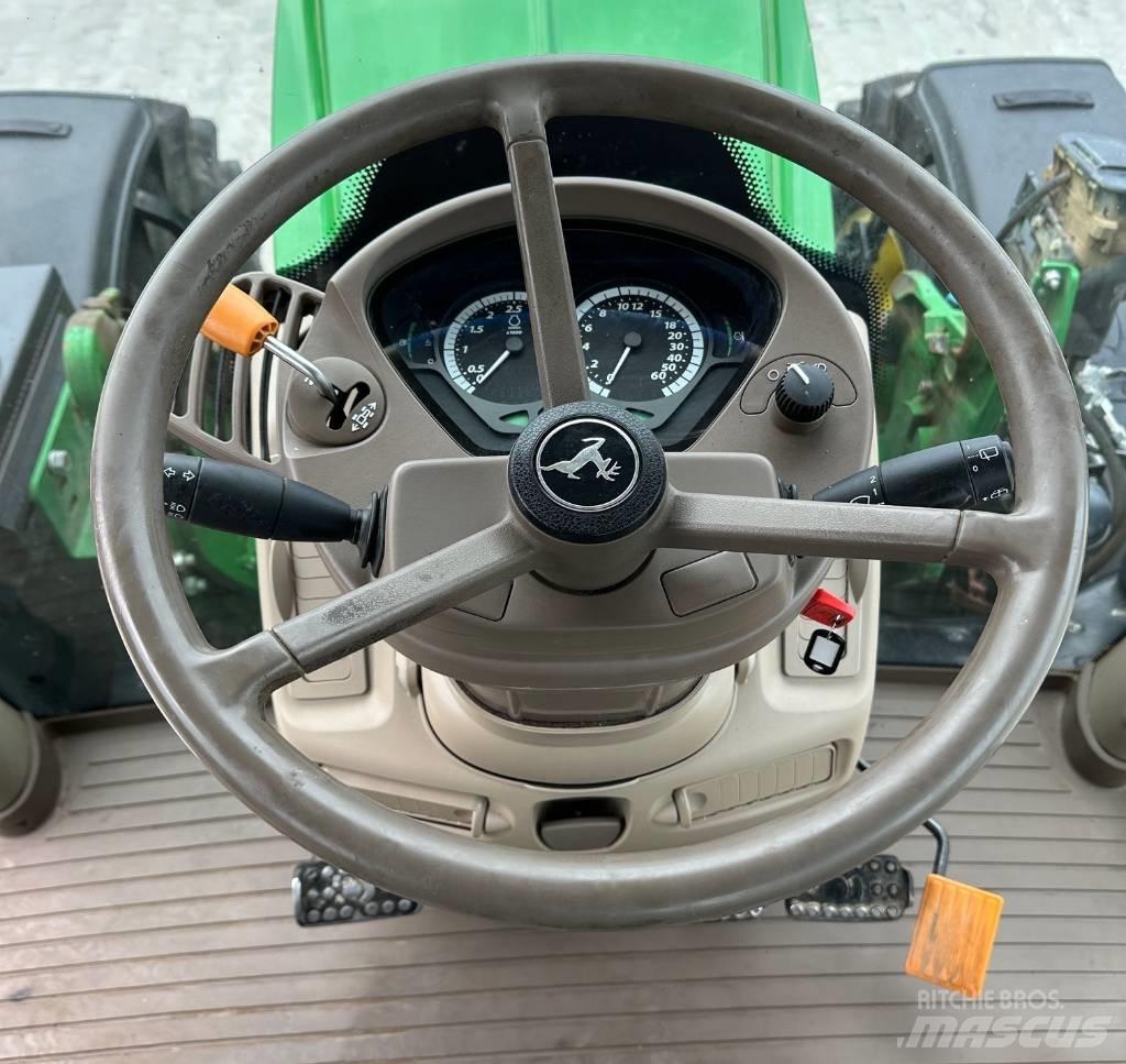 John Deere 6130 R Traktoriai