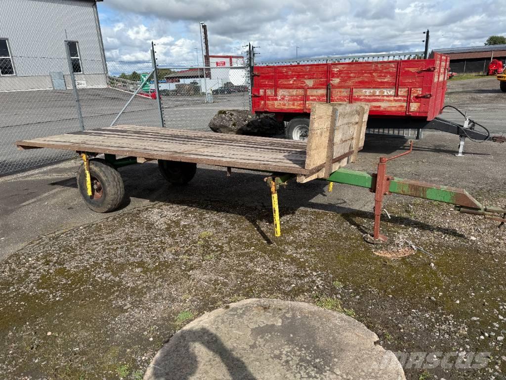  Skogskärra med flak Kitos priekabos