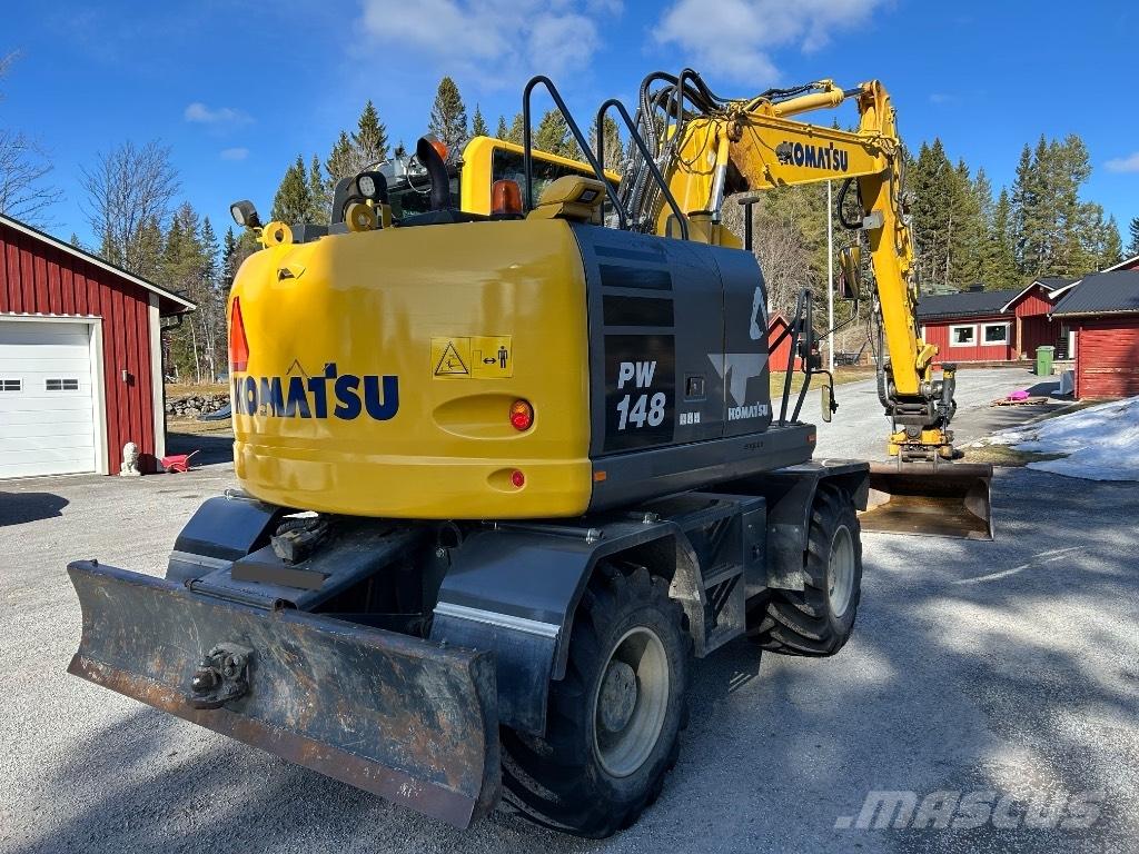 Komatsu PW 148-10 Ratiniai ekskavatoriai