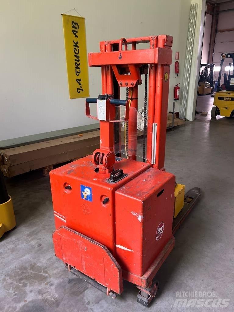 BT LSV1000/7 Rankiniai vėžimėliai
