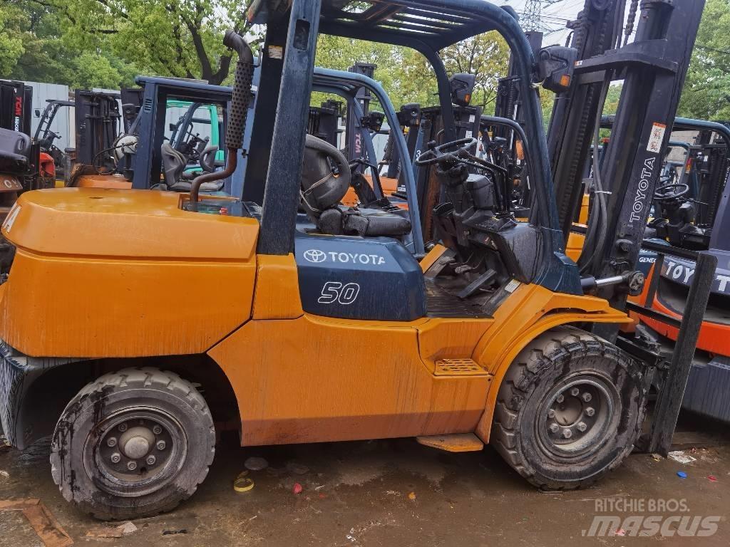 Toyota FD 50 Dyzeliniai krautuvai