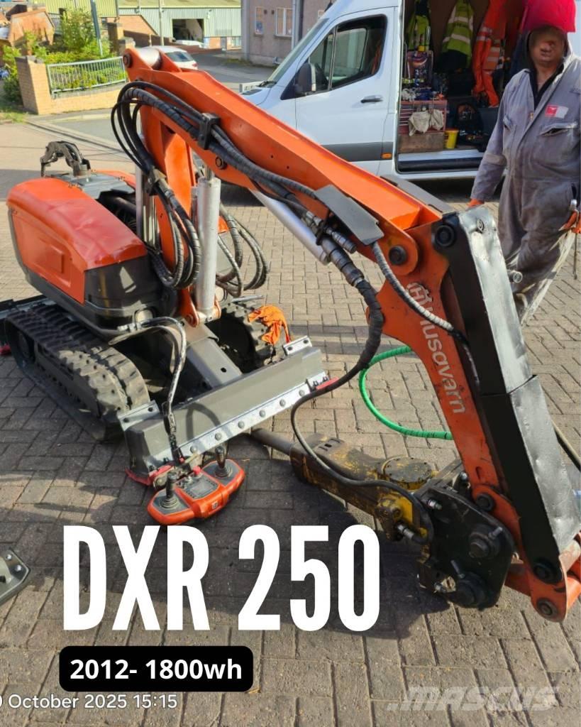 Husqvarna DXR 250 Griovimo ekskavatoriai