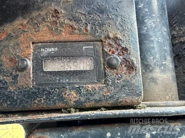 Terex Benford D9060S Statybiniai savivarčiai sunkvežimiai