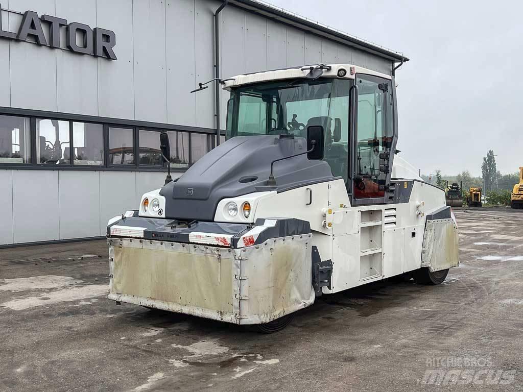 Hamm HP 280 i Pneumo volai