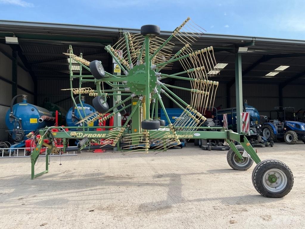 Krone Swadro 800/26 Šieno grėbliai ir vartytuvai
