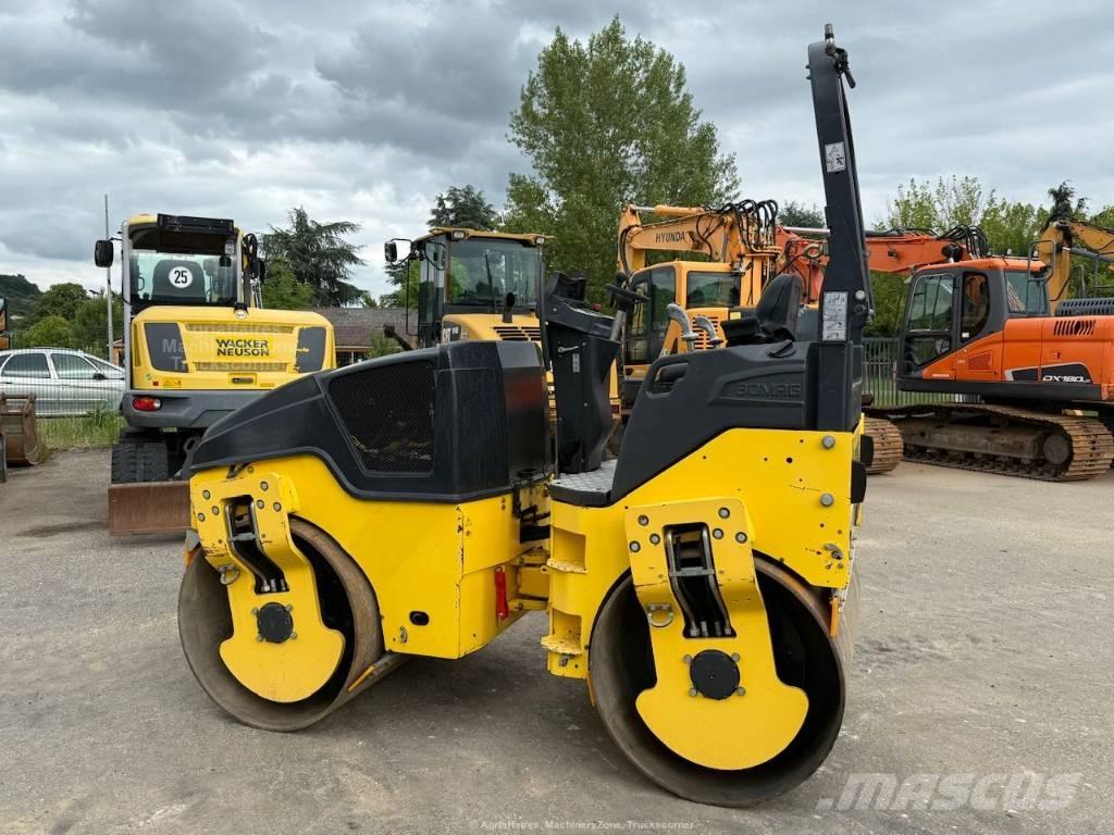 Bomag BW 138 AD-5 Porinių būgnų volai