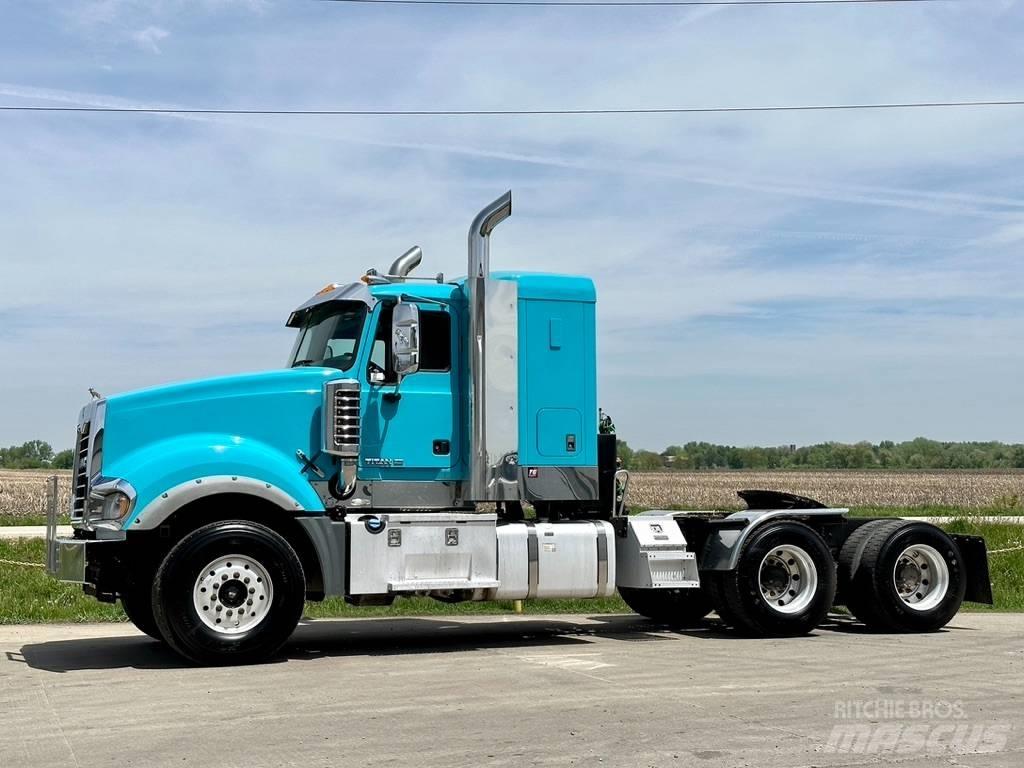 Mack Titan TD 713 Kita