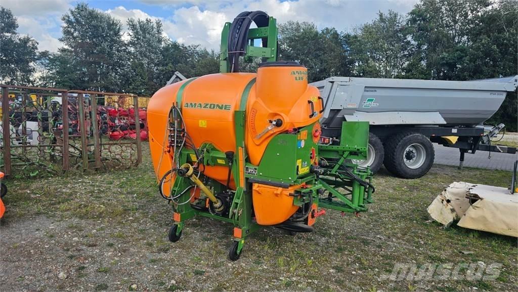 Amazone UF 901 Prikabinami purkštuvai
