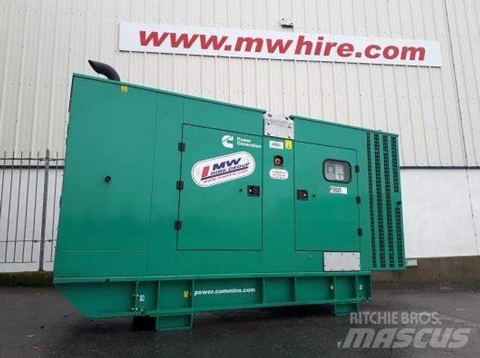 Cummins C220D5E Dyzeliniai generatoriai