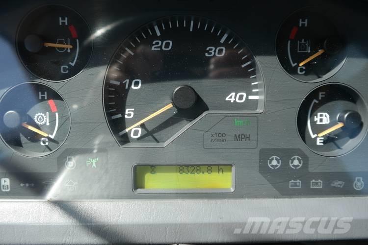 Komatsu WA 380-5-H Naudoti ratiniai krautuvai