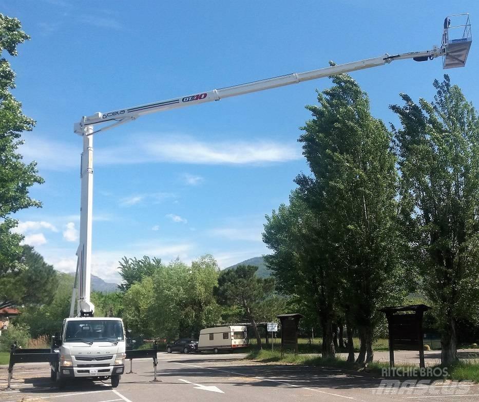 Cela Truck DT40 Ant vilkikų montuojamos kėlimo platformos
