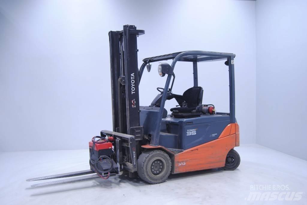 Toyota 8FBMT35 Elektriniai šakiniai krautuvai