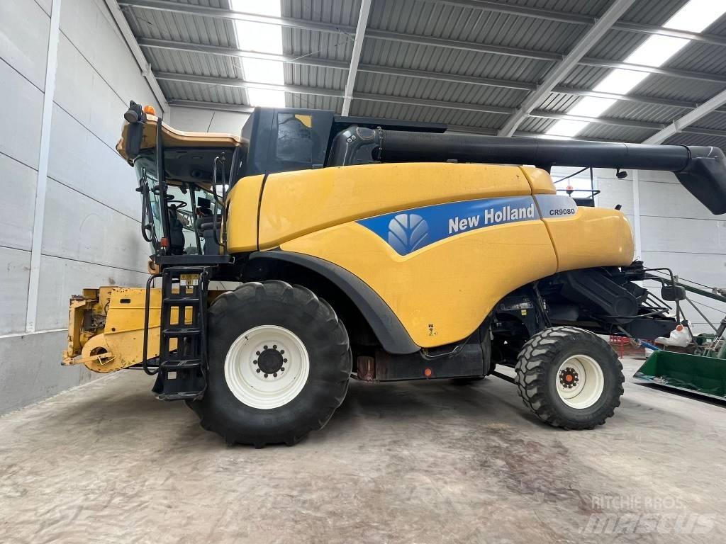 New Holland CR 9080 Derliaus nuėmimo kombainai