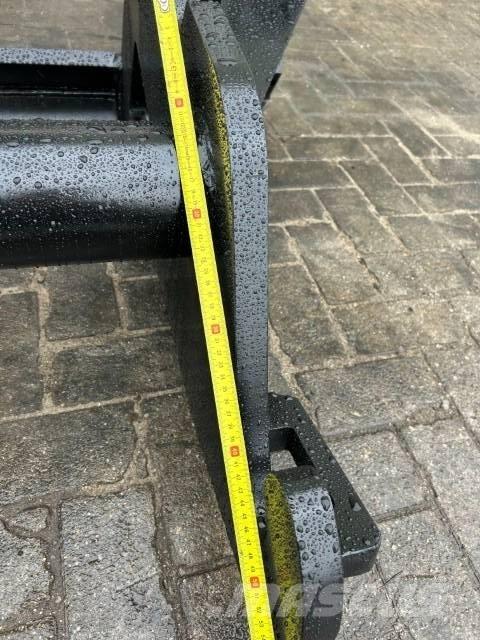  Palet Fork CW 30 Šakės