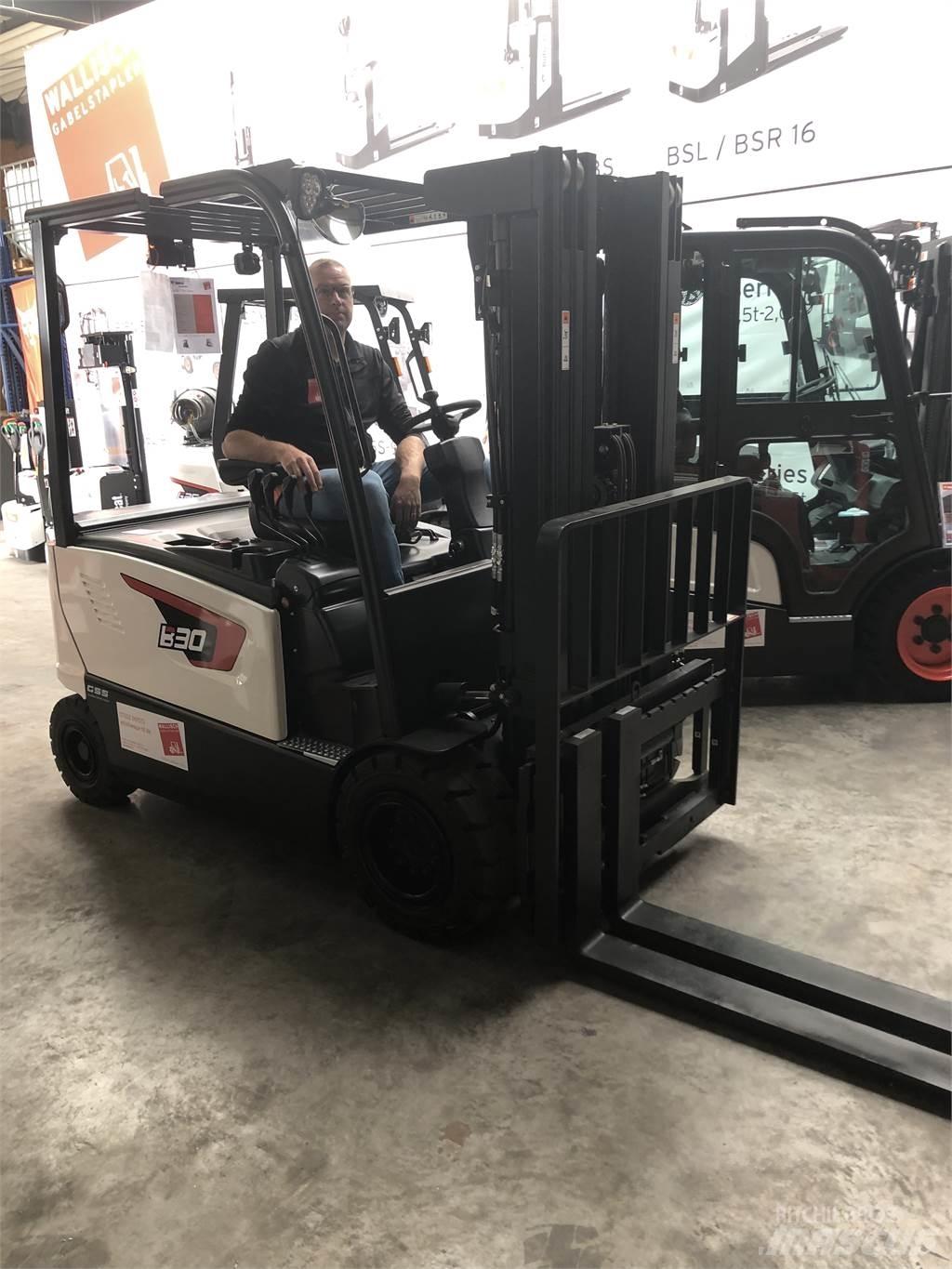 B30X-7Plus Elektriniai šakiniai krautuvai