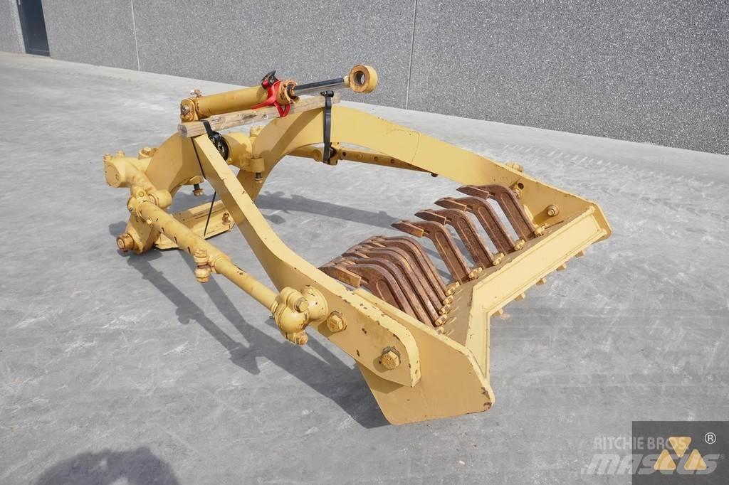 CAT 140H Scarifier Kiti naudoti statybos komponentai