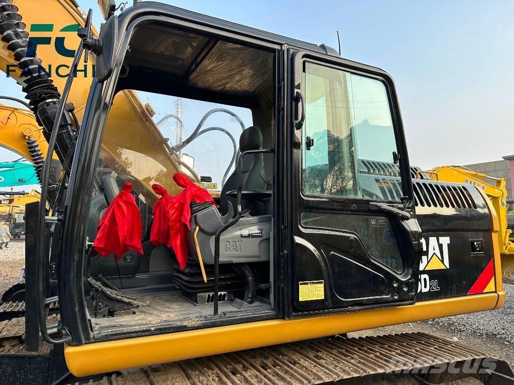 CAT 315d2 Vikšriniai ekskavatoriai