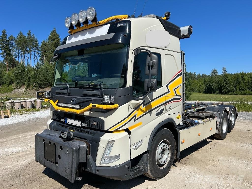 Volvo FMX 540 Sunkvežimiai su keliamuoju kabliu