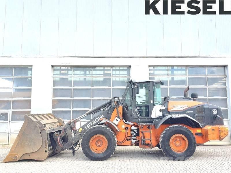 Hitachi ZW 180-6 PL Naudoti ratiniai krautuvai