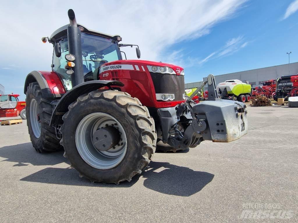 Massey Ferguson 8737 Traktoriai