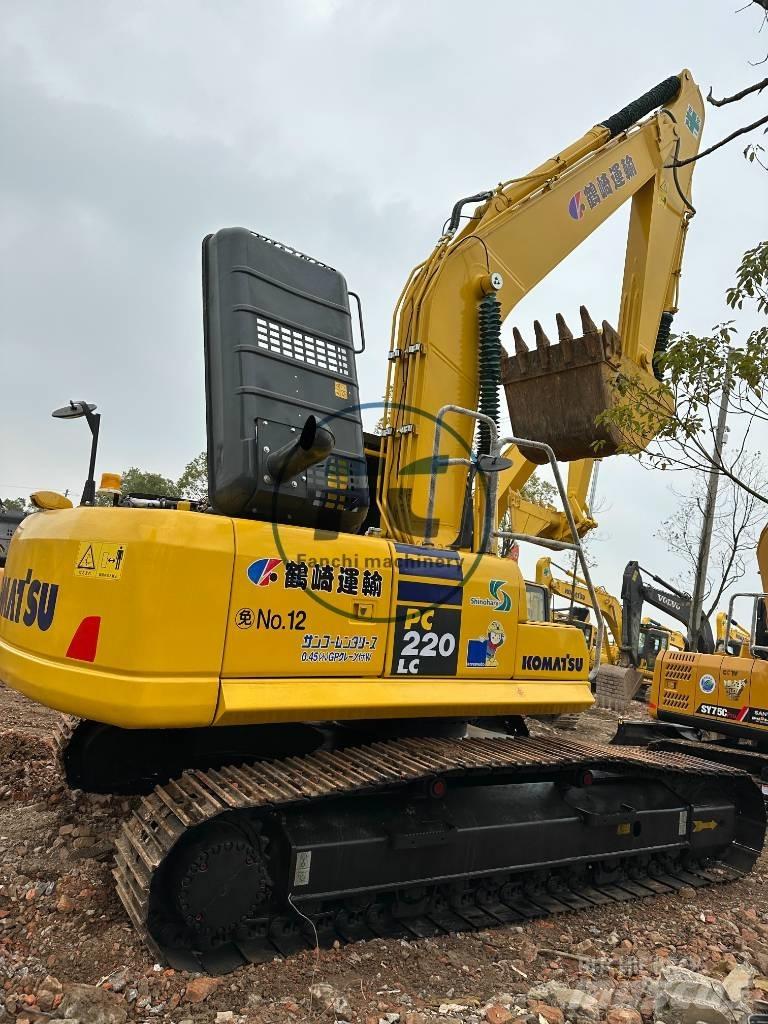 Komatsu PC 220 LC Vikšriniai ekskavatoriai