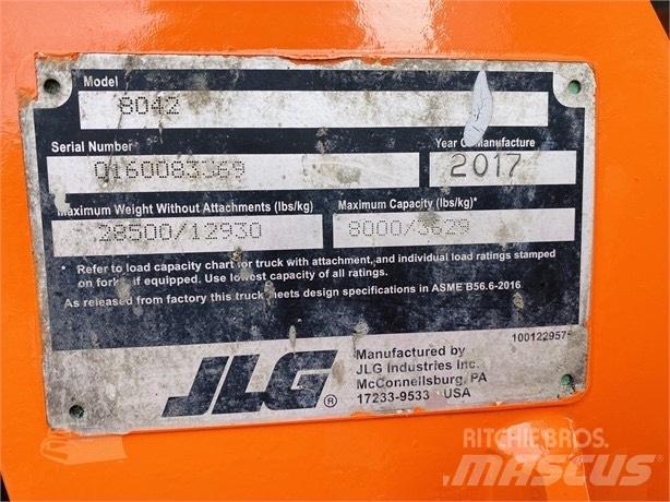 SkyTrak 8042 Teleskopiniai krautuvai