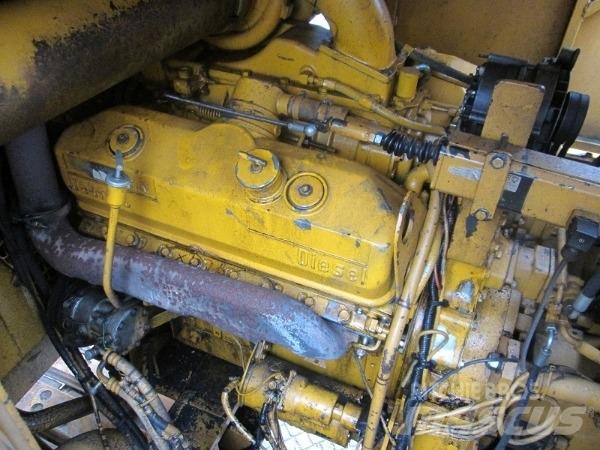 JCB JS 450LC Polių kalimo technika