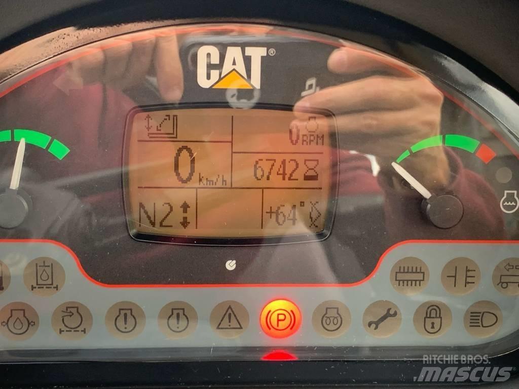 CAT TH 337C Teleskopiniai krautuvai žemės ūkiui