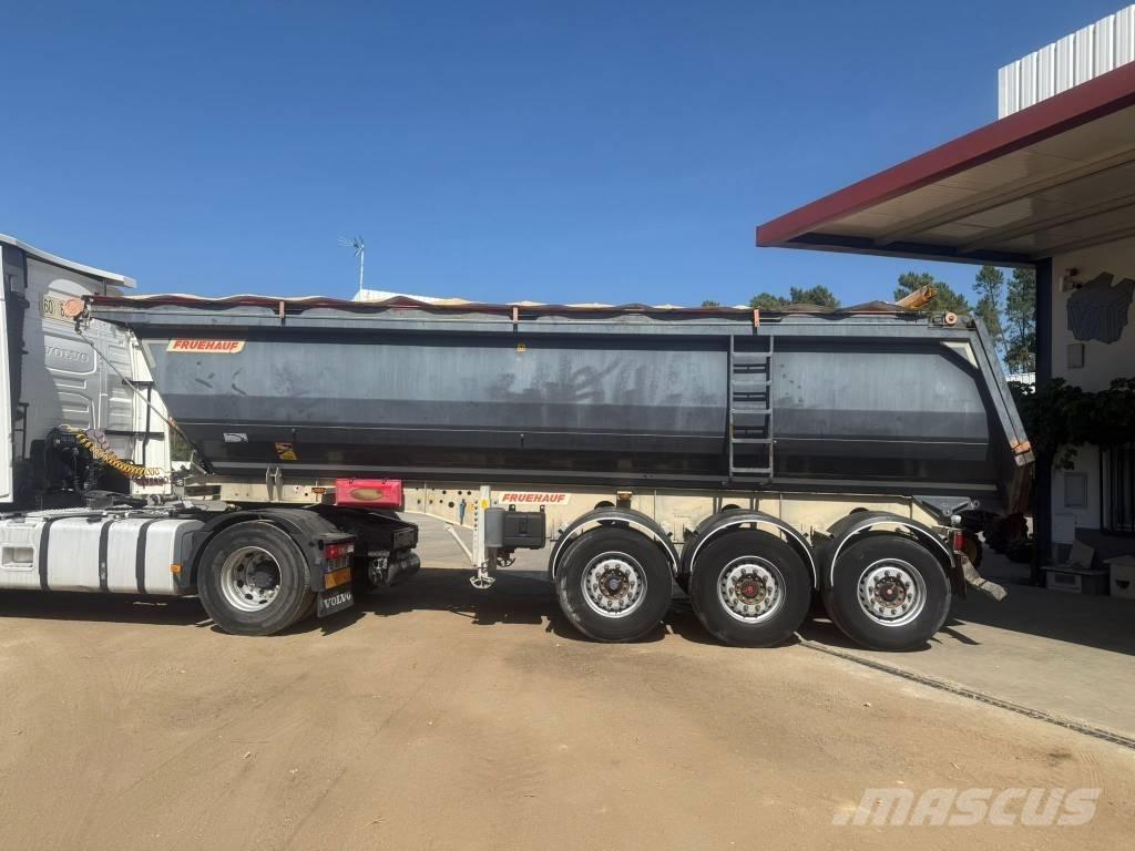 Fruehauf FST4FC, Savivartės puspriekabės