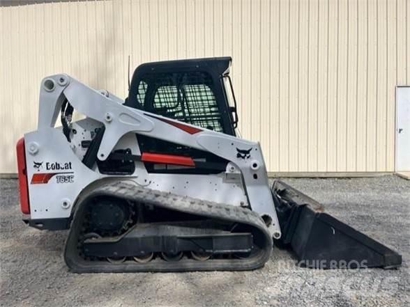 Bobcat T650 Krautuvai su šoniniu pasukimu