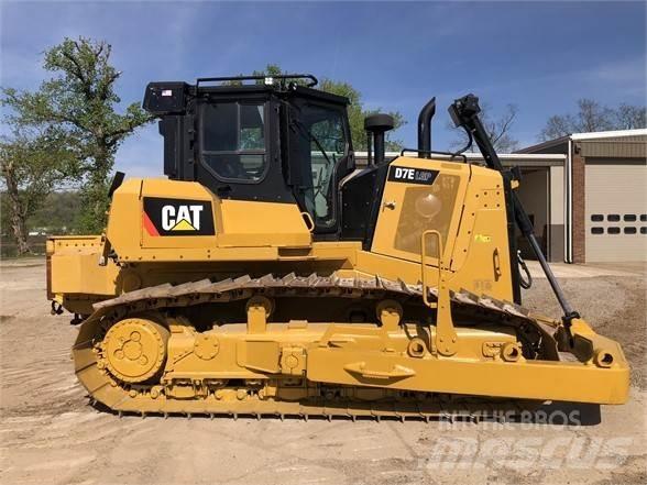 CAT D7E LGP Vikšriniai buldozeriai