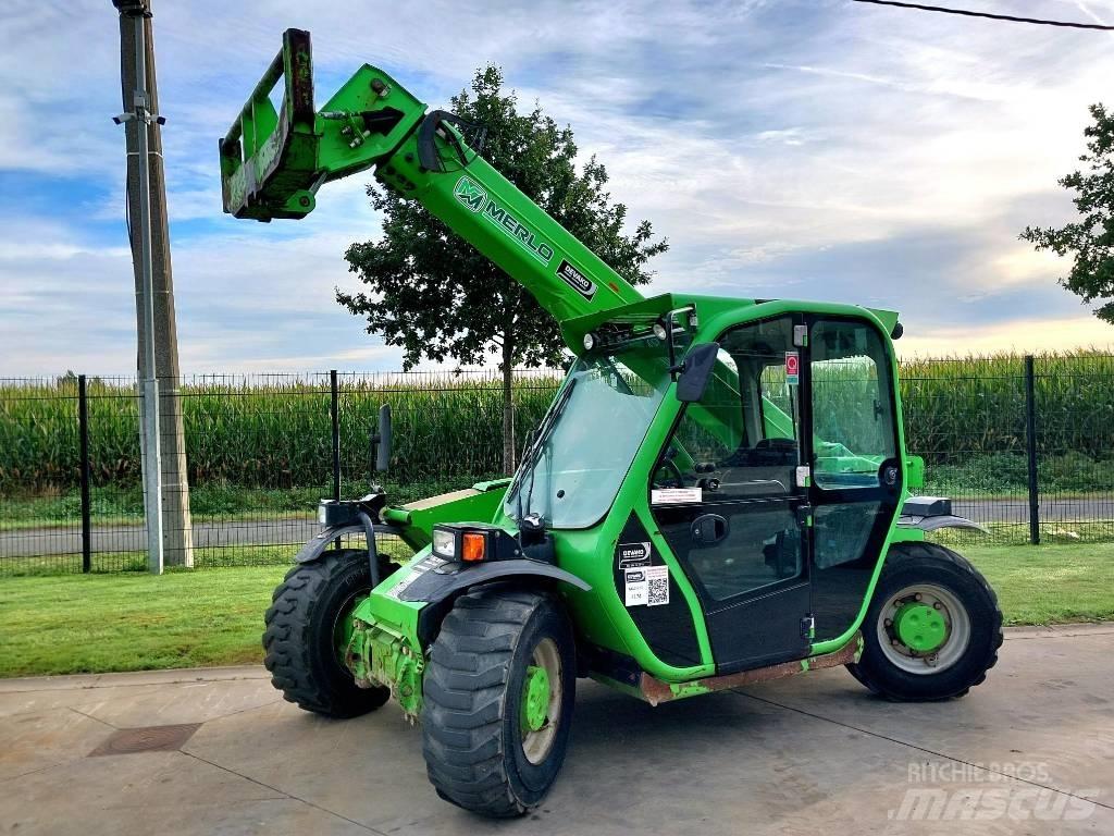 Merlo P25.6 Teleskopiniai krautuvai