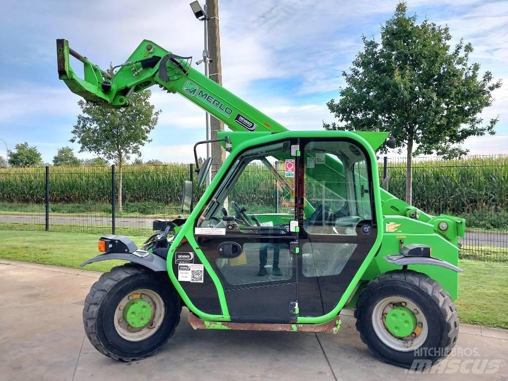 Merlo P25.6 Teleskopiniai krautuvai