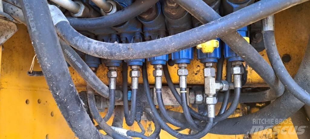 JCB 3 CX Ekskavatoriniai krautuvai