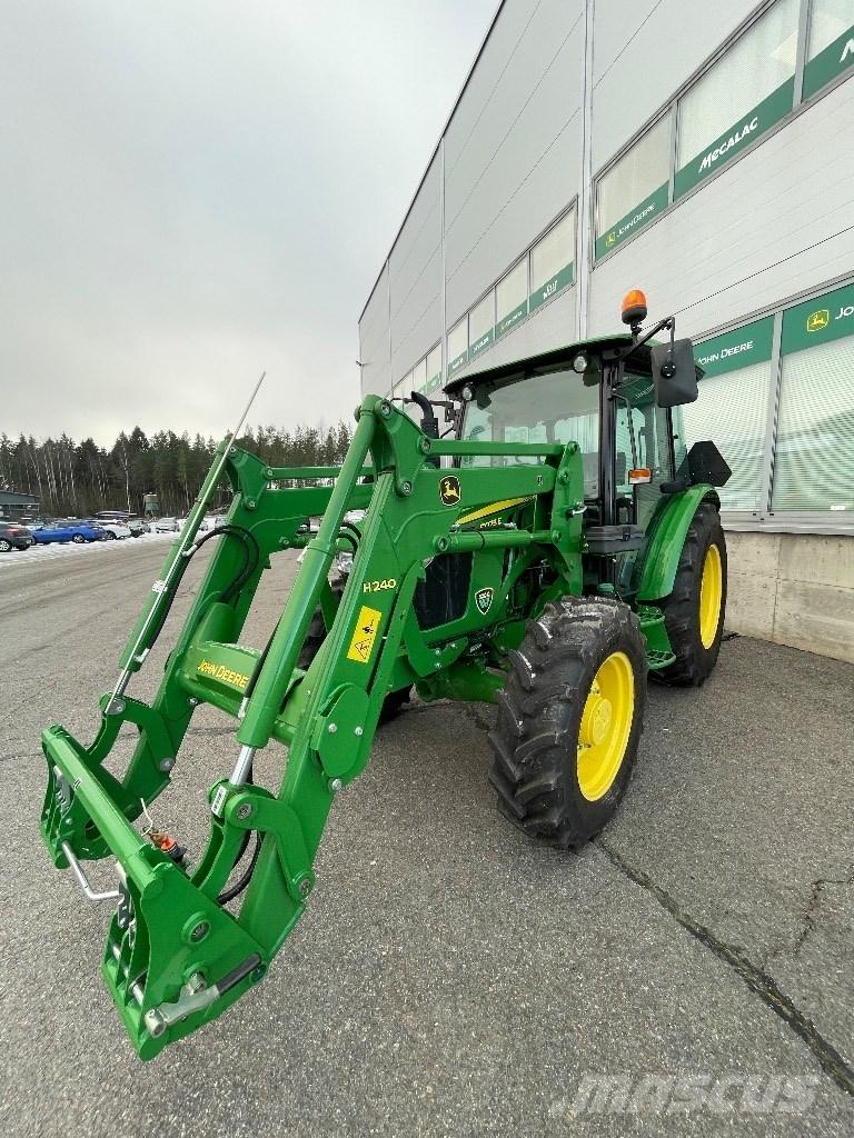 John Deere 5075 E Traktoriai