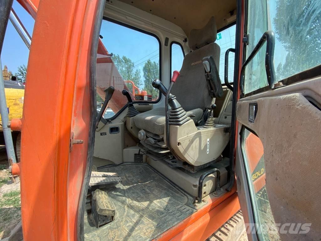 Doosan DH80 Vikšriniai ekskavatoriai