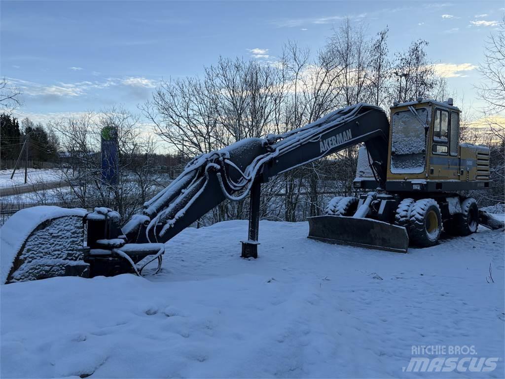 Åkerman EW200/2500 Ratiniai ekskavatoriai