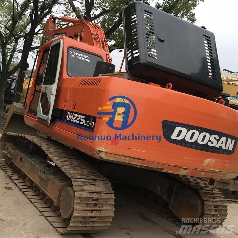 Doosan DH225LC-7 Vikšriniai ekskavatoriai