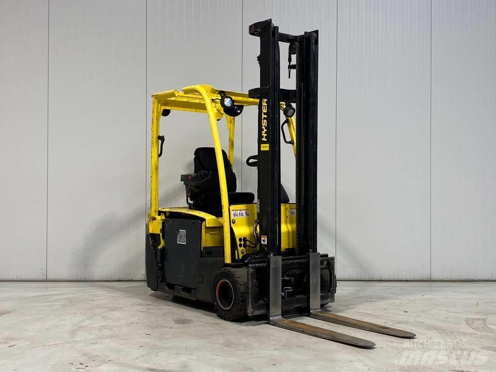 Hyster J1.8XNT mwb Elektriniai šakiniai krautuvai