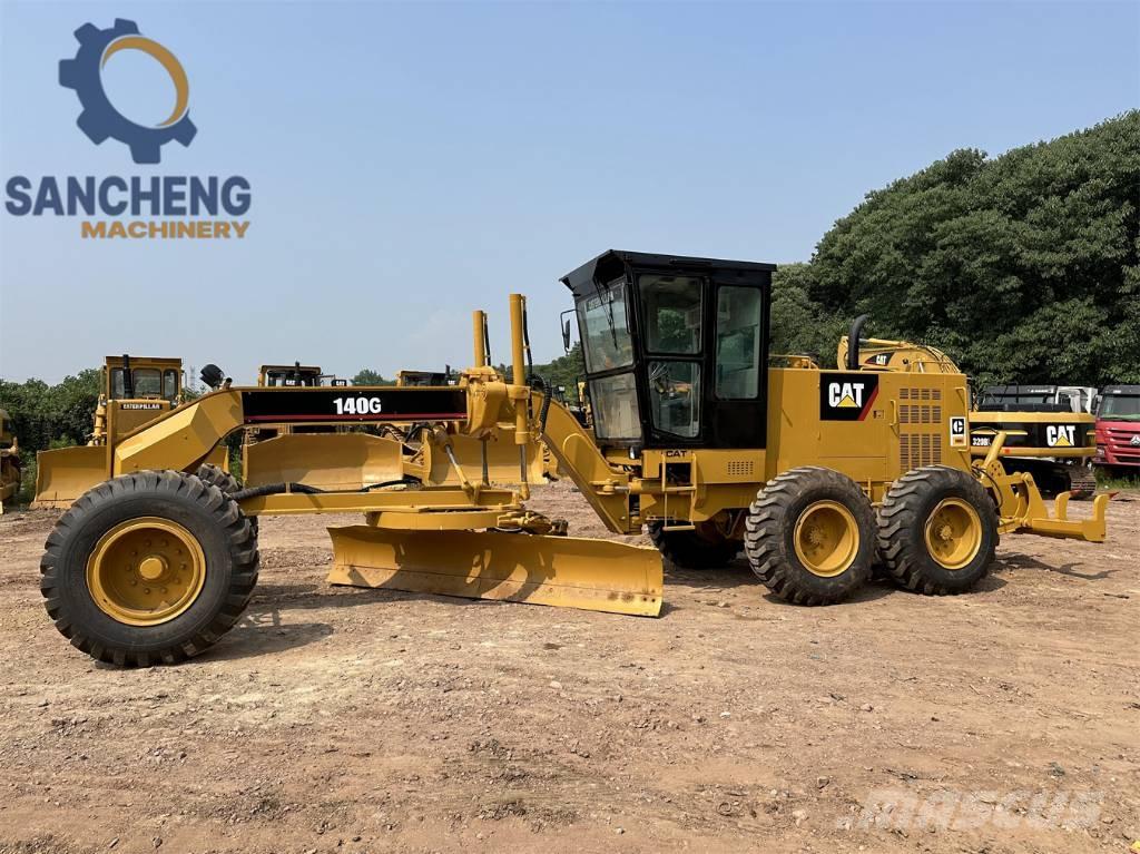 CAT 140G Greideriai