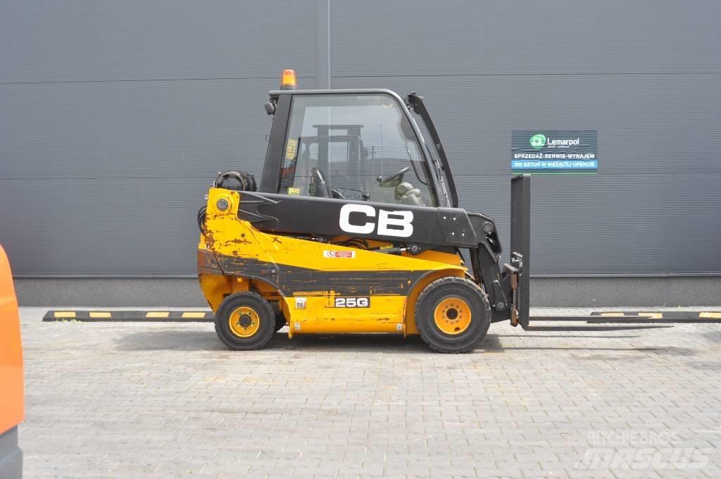 JCB TLT 25 G LPG (dujiniai) krautuvai