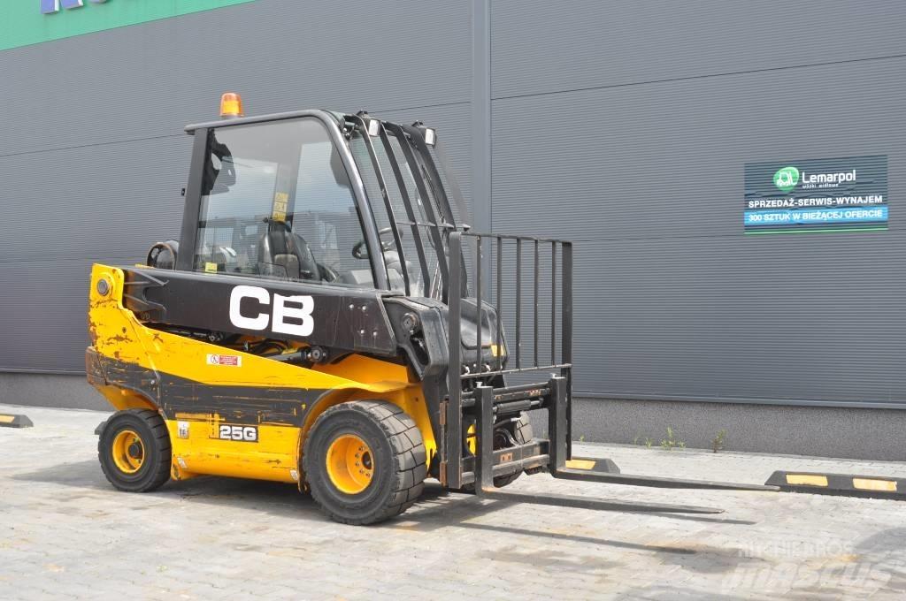 JCB TLT 25 G LPG (dujiniai) krautuvai
