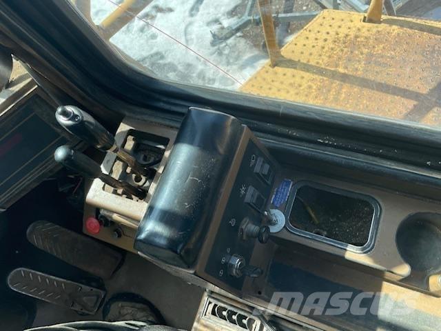 CAT 980 F II Naudoti ratiniai krautuvai