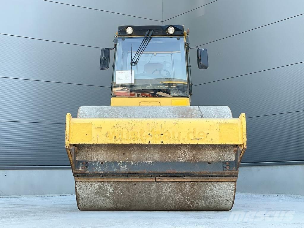 Bomag BW 213 DH-4 Vieno būgno volai