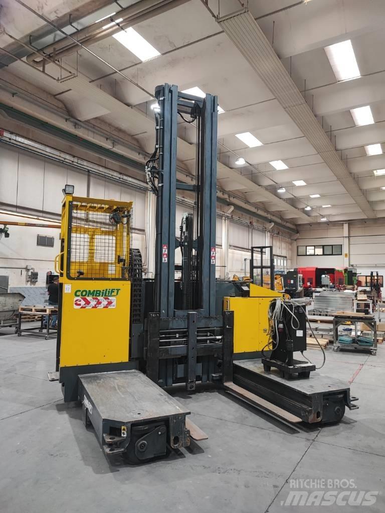 Combilift C4500GTE Šakiniai krautuvai su prailgintu keltuvu