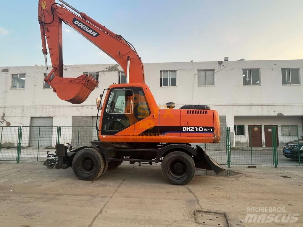 Doosan DH210W-7 Ratiniai ekskavatoriai