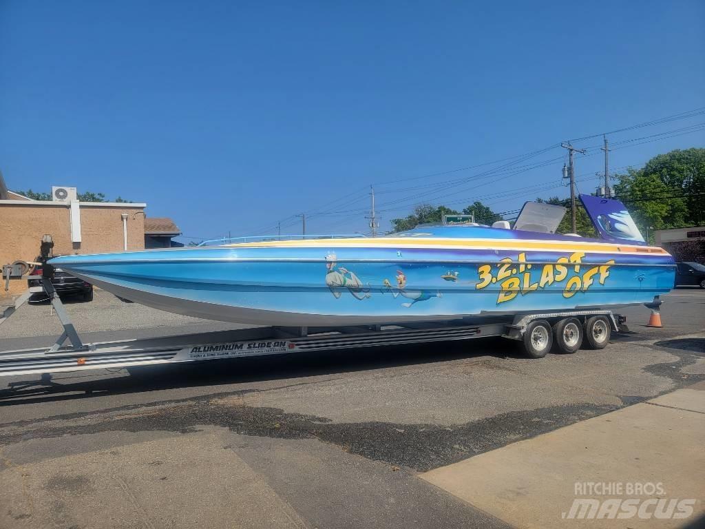  SPECTRE 36' Darbiniai laivai / baržos ir pantonai